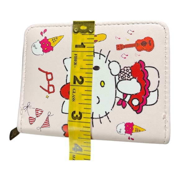 Hello Kitty Zipper Wallet - Summer Theme - Picture 4 of 5